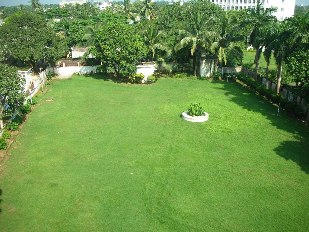 Hotel Kalinga Ashok Bhubaneswar Esterno foto