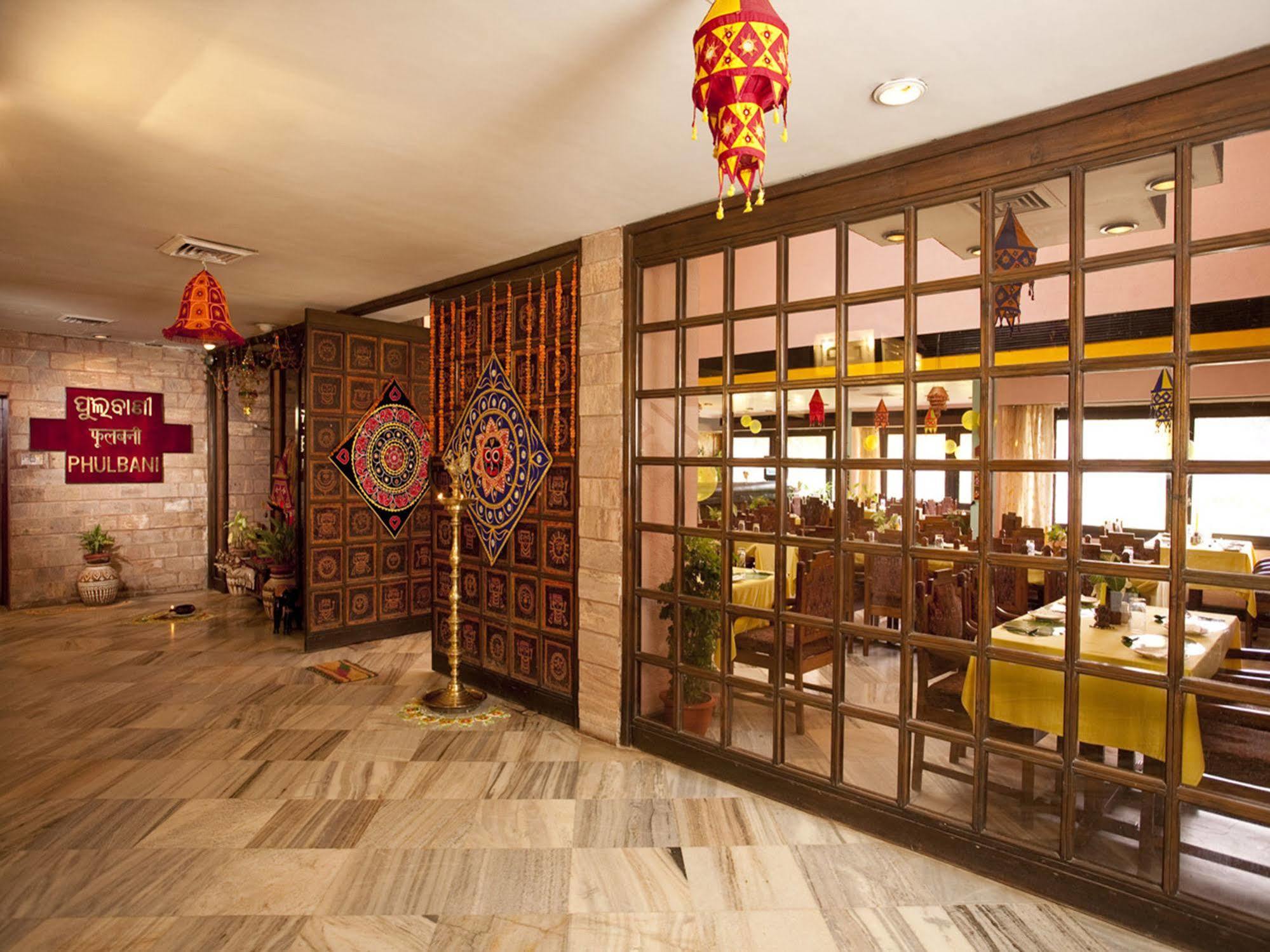 Hotel Kalinga Ashok Bhubaneswar Esterno foto